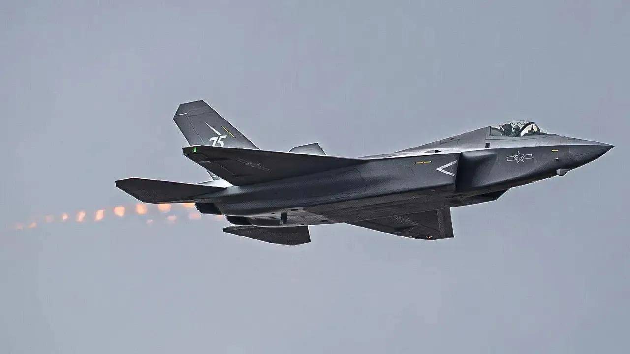 hga030.com手机登录
_印度媒体称:中方听从印度要求hga030.com手机登录
,推迟向巴基斯坦交付歼-35战机,不得早于2029年?