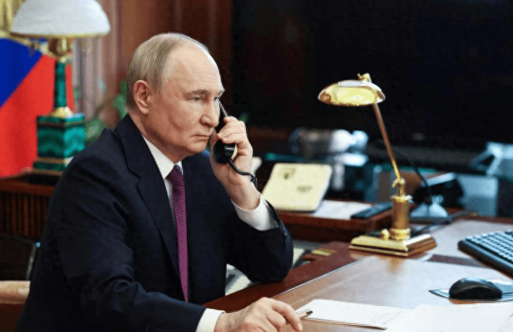 hga030皇冠安卓手机版
_特朗普刚和中国谈完hga030皇冠安卓手机版
,俄罗斯的反应迅速,克里姆林宫发言人有话要说