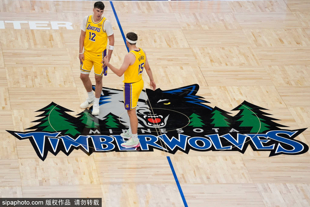 什么平台可以买篮球比赛
_雷迪克怒火中烧:湖人险胜热火背后的激烈暂停