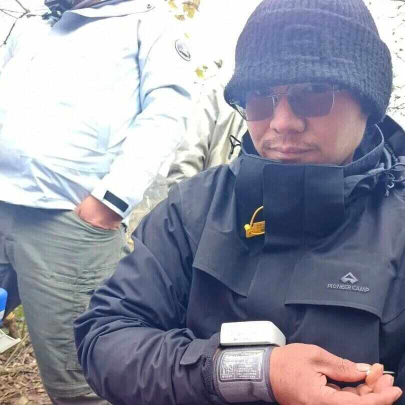 皇冠信用盘账号注册
_张家界七星山荒野求生5名选手血钾超标 目前15人没人退赛