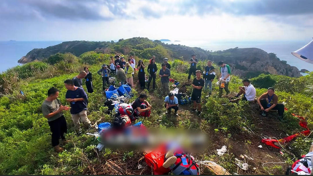 信用网怎么注册
_浙江瑞安“荒野求生”挑战赛被曝投喂选手、内定获奖者等问题 主办方回应｜封面头条