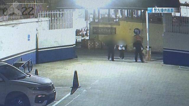 皇冠信用盘代理出租
_紧急!正要出站皇冠信用盘代理出租
,两名14岁少女在昆明火车站被民警拦截…