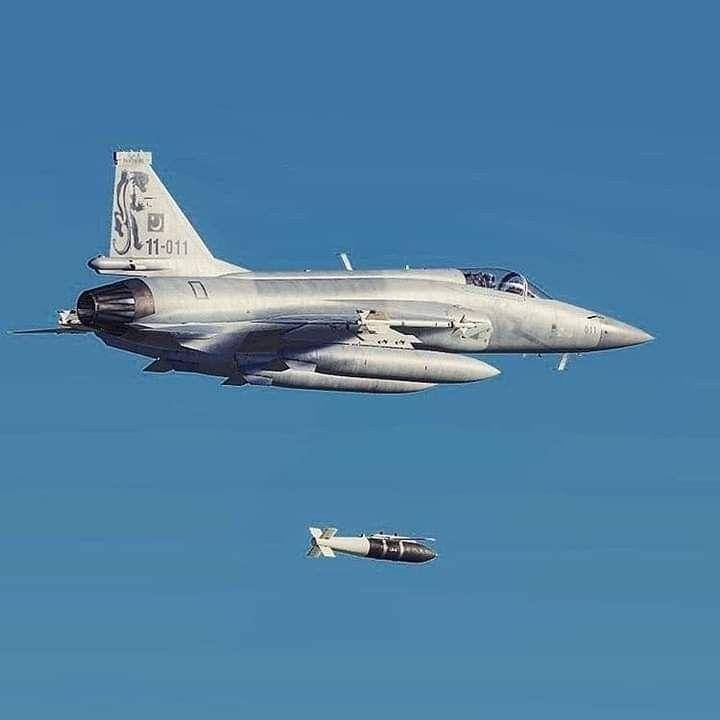 皇冠信用网代理申请
_红旗-9将迎来反导首战皇冠信用网代理申请
,巴铁阵亡40人,枭龙下狠手,炸美械弹药库