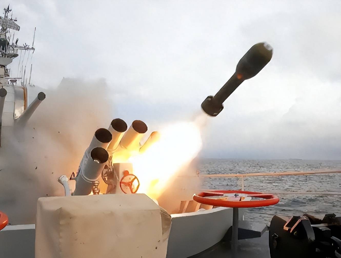 皇冠信用盘代理平台
_日本根本不买特朗普账！局势紧张之际皇冠信用盘代理平台
，高市早苗送中国两句话，台湾专家：日军可能被全歼