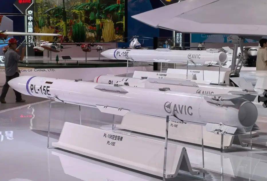 尤文图斯 vs 里斯本竞技
_刚刚通报！被锁日F15J已进入霹雳15射程尤文图斯 vs 里斯本竞技
，局势正朝着最坏方向发展