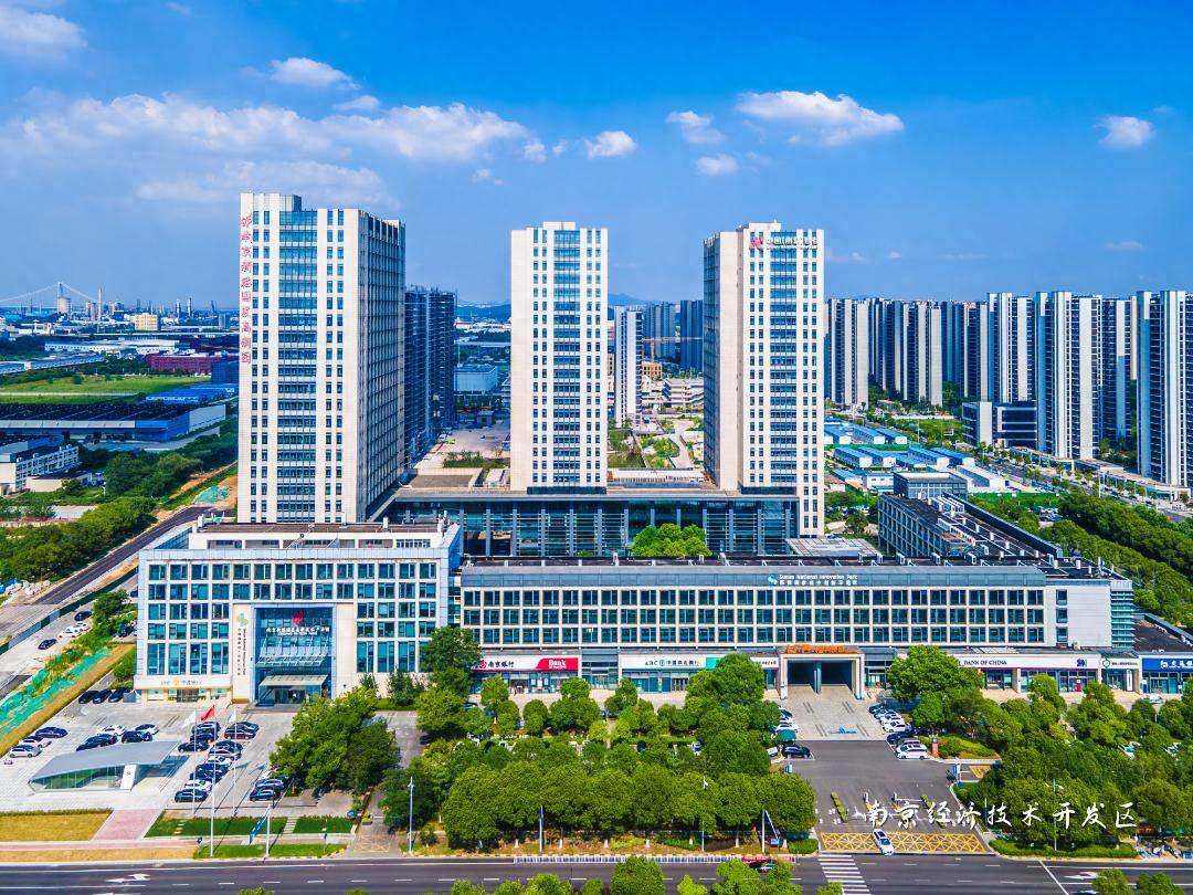 皇冠信用盘可以占几成_江苏省省长刘小涛、南京市代市长李忠军两个月内先后调研皇冠信用盘可以占几成，南京栖霞这家企业什么来头？