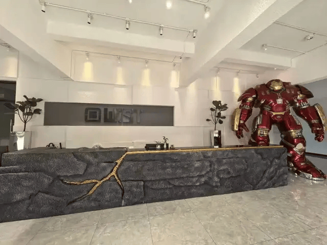 皇冠代理登3
_一边万人大厂停工皇冠代理登3
,一边出口订单暴增:“潮玩之都”东莞,深陷冰火两重天