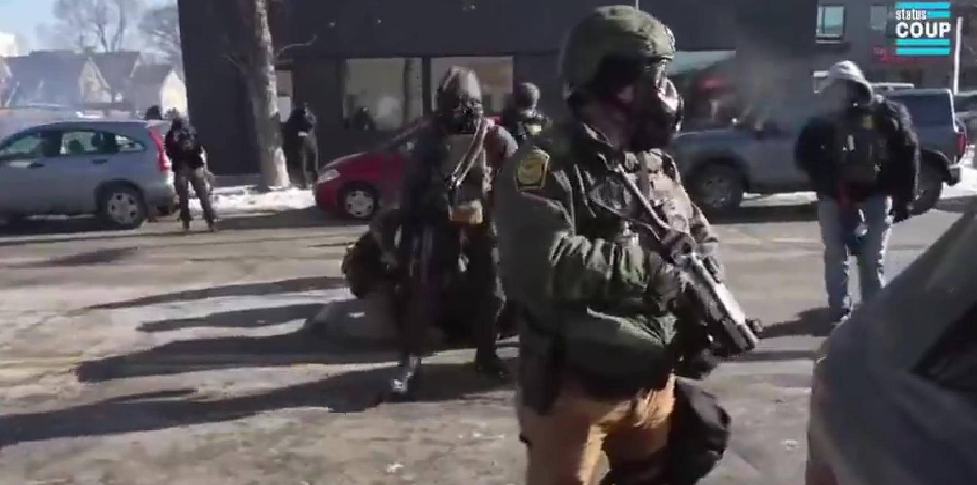 皇冠信用网代理出租_特朗普这次失算了！伊朗歼灭叛军皇冠信用网代理出租，美本土竟陷入大乱，空降军集结