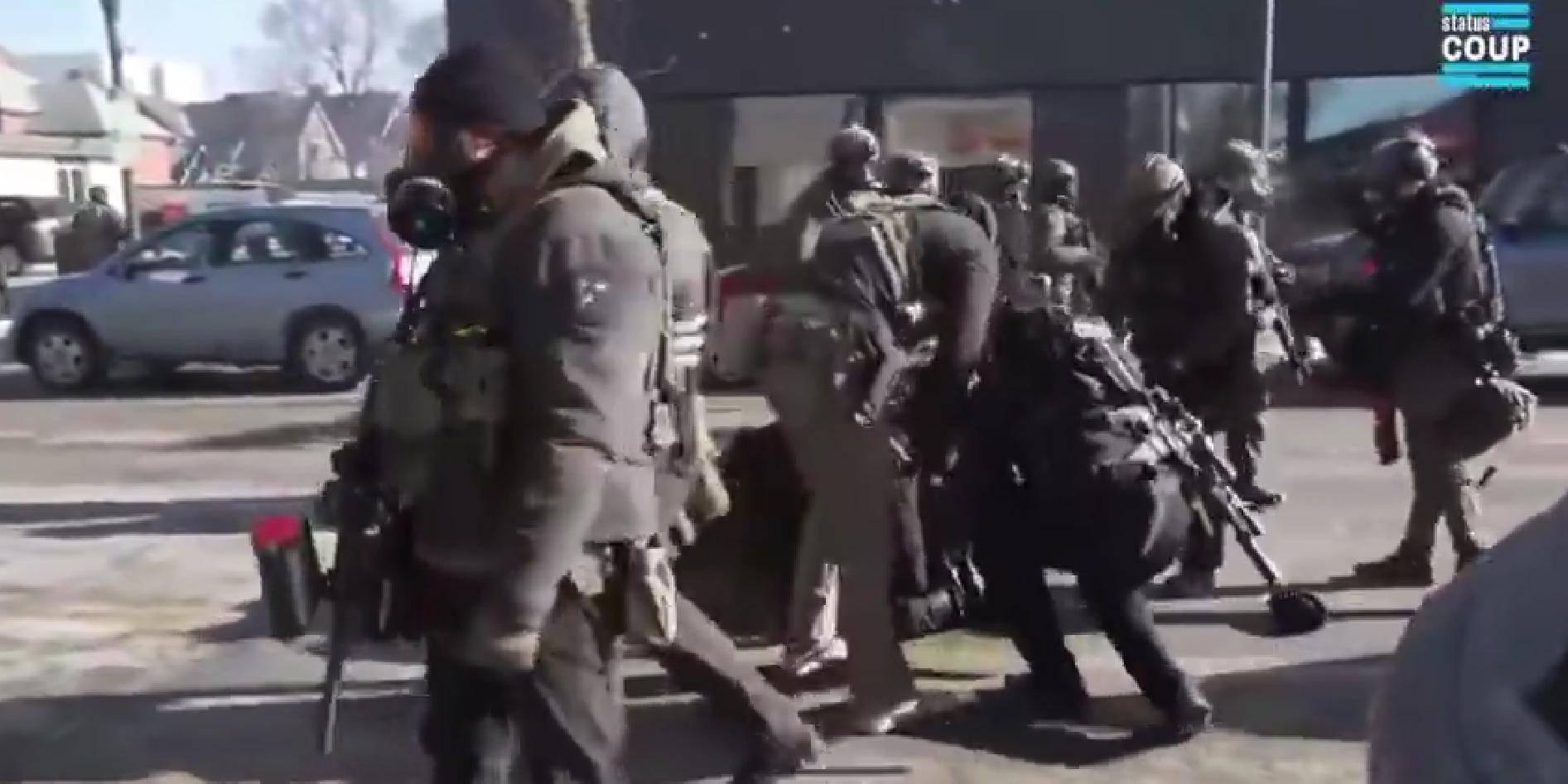 皇冠信用网代理出租_特朗普这次失算了！伊朗歼灭叛军皇冠信用网代理出租，美本土竟陷入大乱，空降军集结