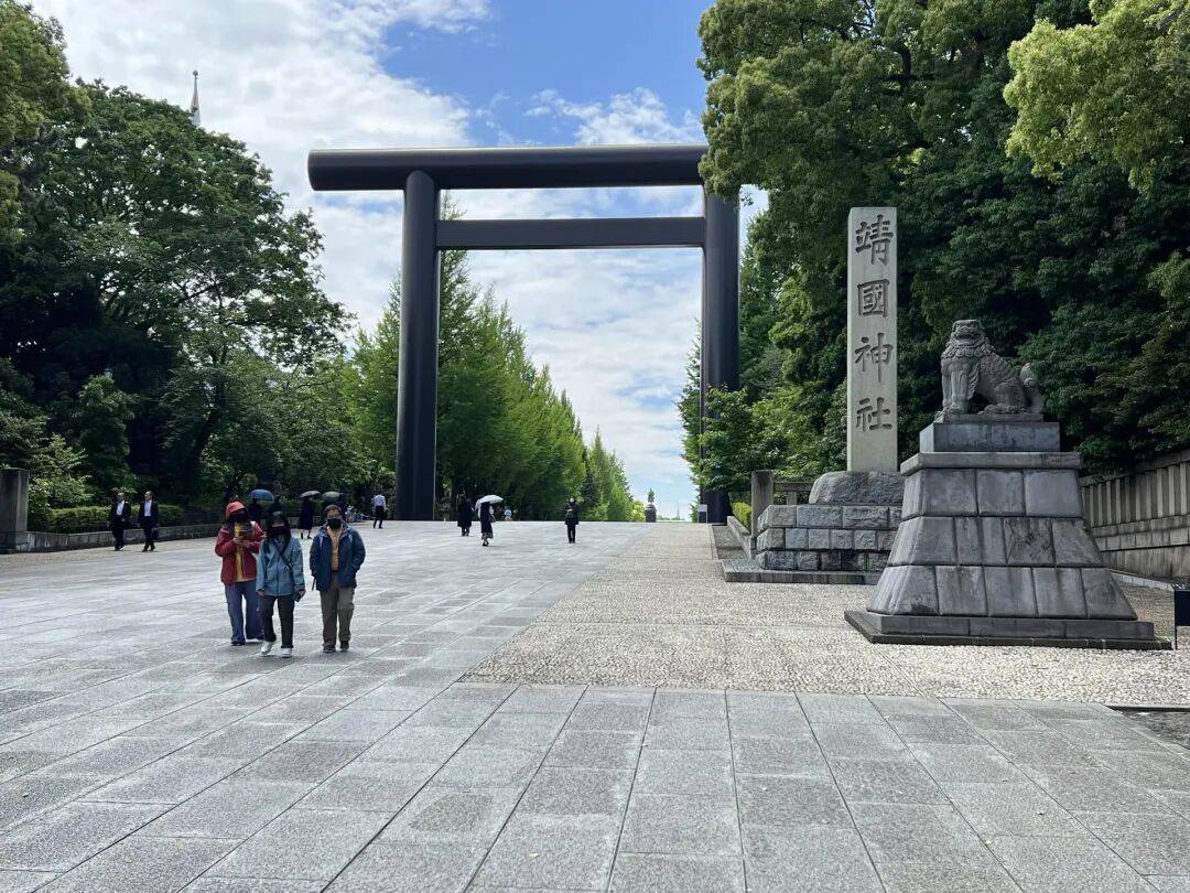 皇冠非法投注_中国博主发布进入靖国神社视频：馆内解说词竟把每次侵略都说得道貌岸然皇冠非法投注，日本歪曲历史是对正义的亵渎